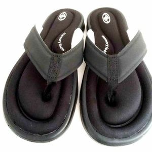 athletic works memory foam flip flops